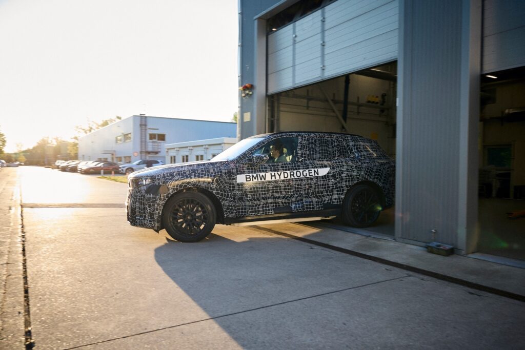 Beyond Electric: BMW's iX5 Hydrogen Makes the Leap to Mass Production