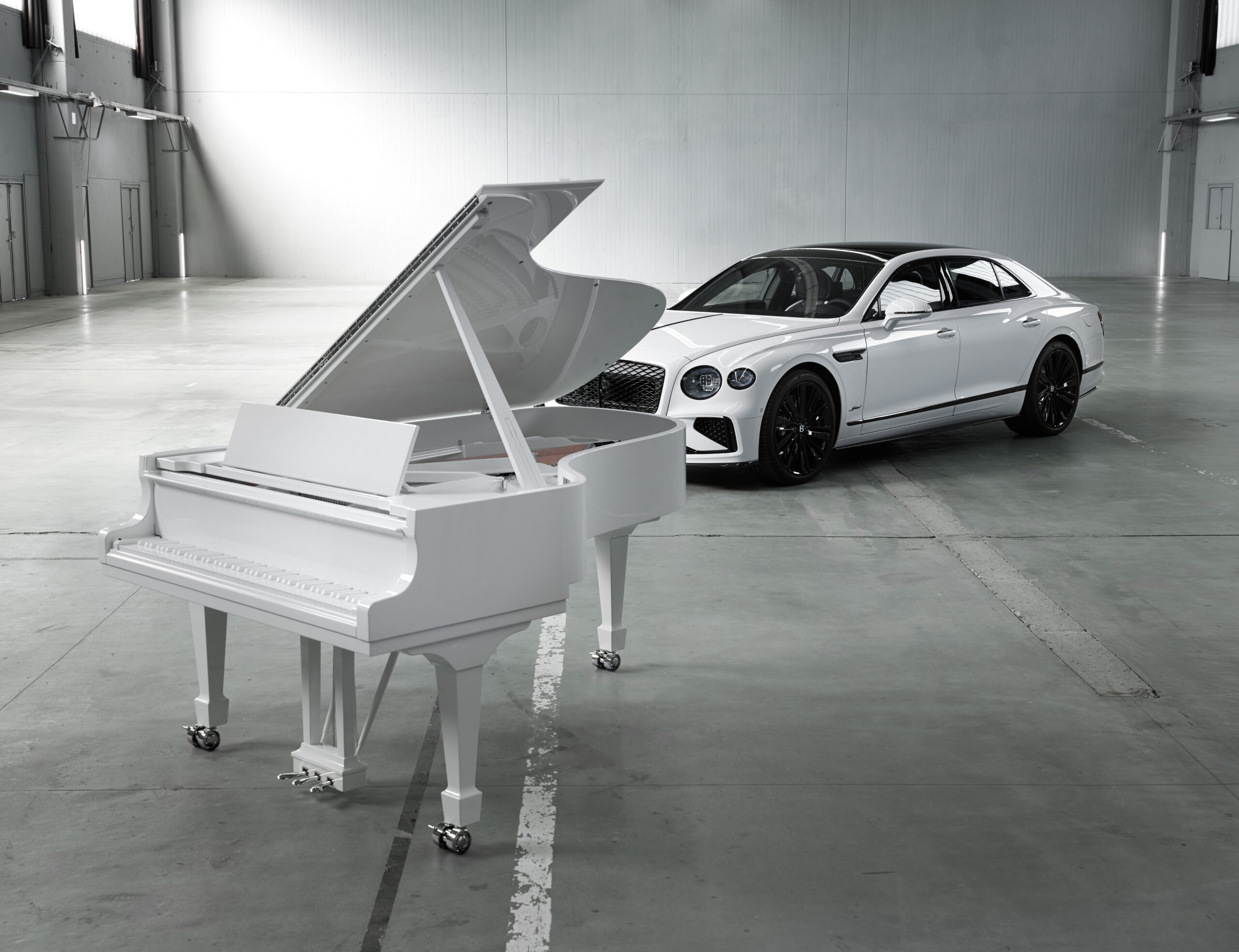 Bentley Unveils Special Design Collaboration with Steinway & Sons