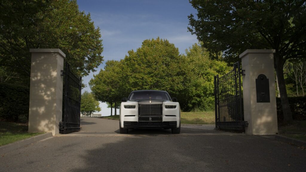 Rolls-Royce Unveils the Phantom Centenary Private Collection