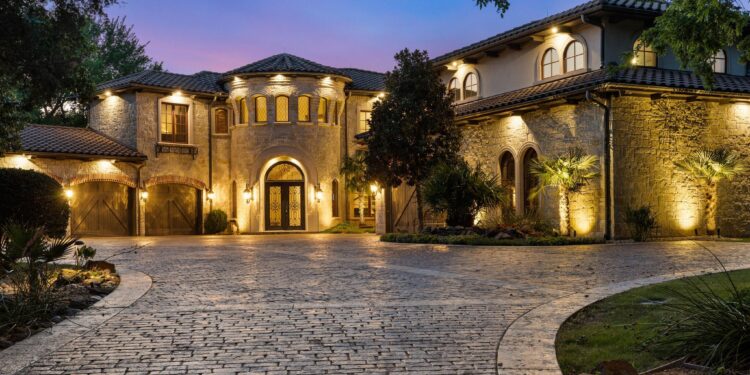 Collector’s Dream: Estate with Massive 6,200-SF Auto Showroom Goes to Auction