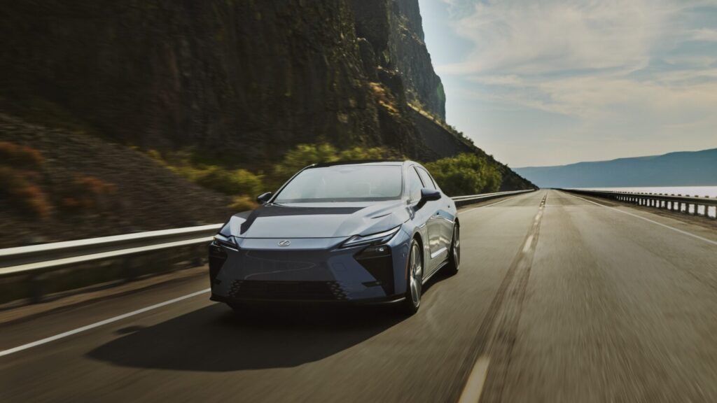 2026 Lexus ES Ushers in a New Era of Luxury in "The Standard of Amazing" Debut Video