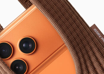 Introducing iPhone Pocket: Fashion. Function. Always with You.