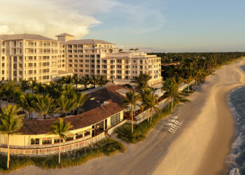 Four Seasons Welcomes Guests to Naples Beach Club