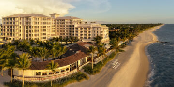 Four Seasons Welcomes Guests to Naples Beach Club