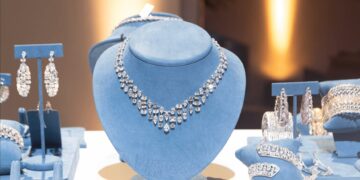Saks and Neiman Marcus Unveil World’s Most Remarkable Jewelry at Third Annual Bejeweled Ball