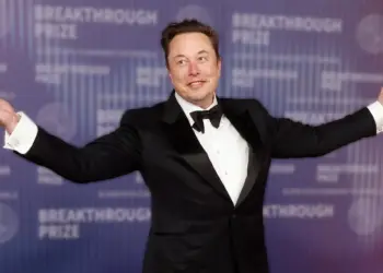Elon Musk’s Net Worth Soars to $600 Billion
