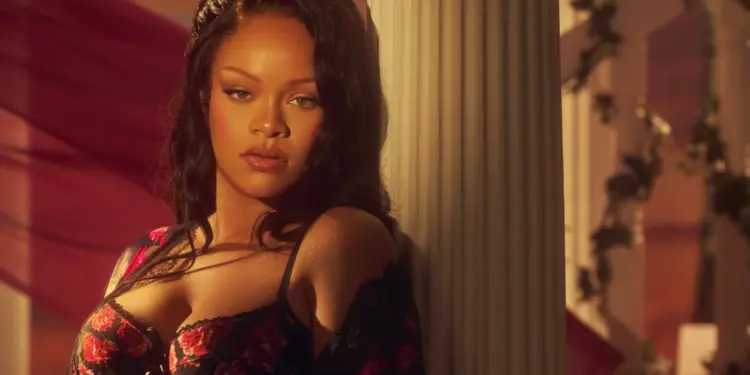 Rihanna Drops Savage x Fenty Valentine’s Collection