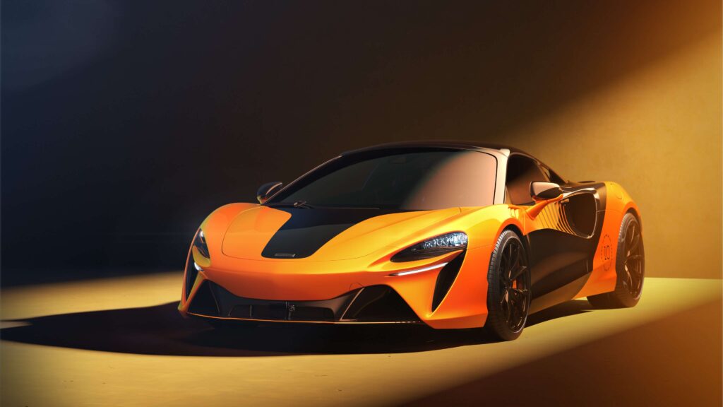 McLaren Artura Spider MCL39 Championship Edition Celebrates McLaren Racing’s 10th Formula 1 World Constructors’ Championship