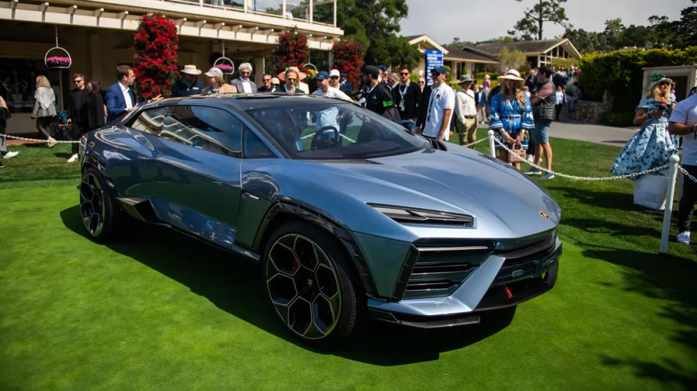 Lamborghini Just Pulled the Plug on Its First Electric Supercar